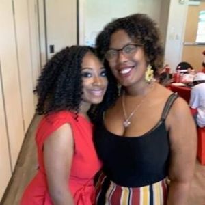 Meet your Posher, Destiny